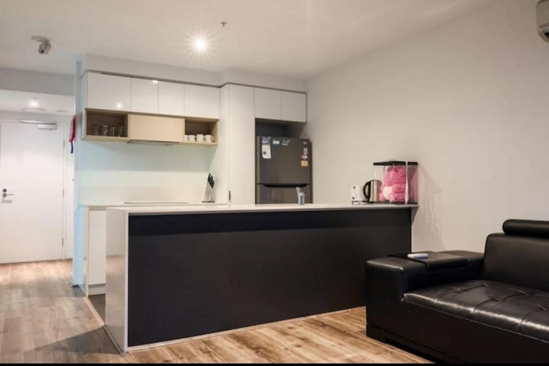 멜번 Easy Living One Bedder Gem 아파트 외부 사진